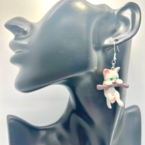 Hanging Cat Earrings - Kitten Earrings - Animal Earrings - Cute Accessories - Picture 7 of 8
